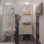 Ultima *