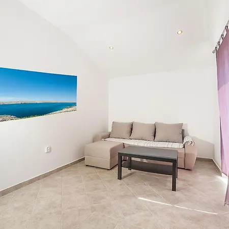 Ultima Apartmán *
