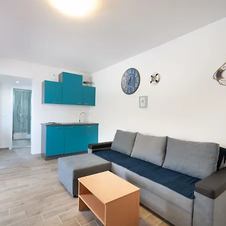 Ultima Apartmán Povljana
