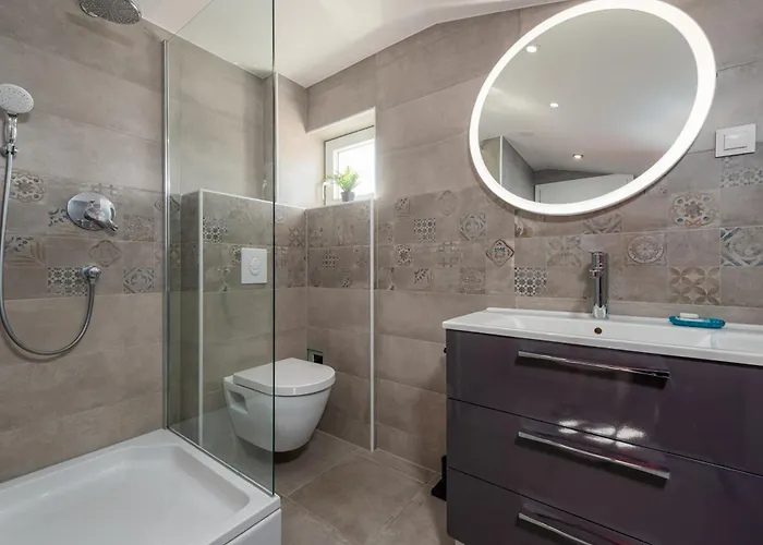 Ultima Apartment Povljana